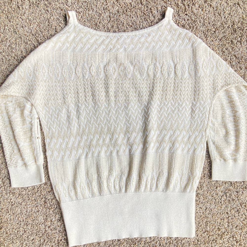 White House Black Market Cream Sweater - Picture 2 of 7